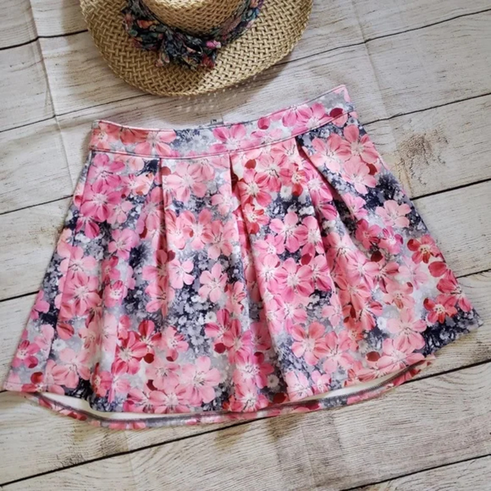 BETHANY MOTA floral skater mini skirt M